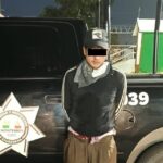 Detienen a hombre con 47 celulares en zona Centro de Monterrey