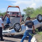 Se registra volcadura de vehículo en Guaymas
