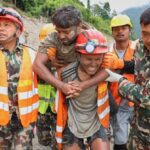 Rescatan con vida a dos trabajadores tras nueve días atrapados bajo tierra