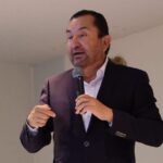 Atiende Rector de la UTC Sergio Guadarrama problemática de transporte y cambia de proveedor para apoyar a los estudiantes