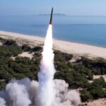Corea del Norte lanza más de diez misiles balísticos y aumenta la tensión en Asia