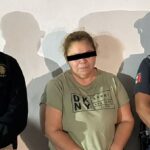 Detienen en Nuevo León a mujer acusada de extorsionar a familias de desaparecidos
